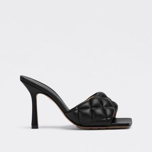 Bottega Venetta heels